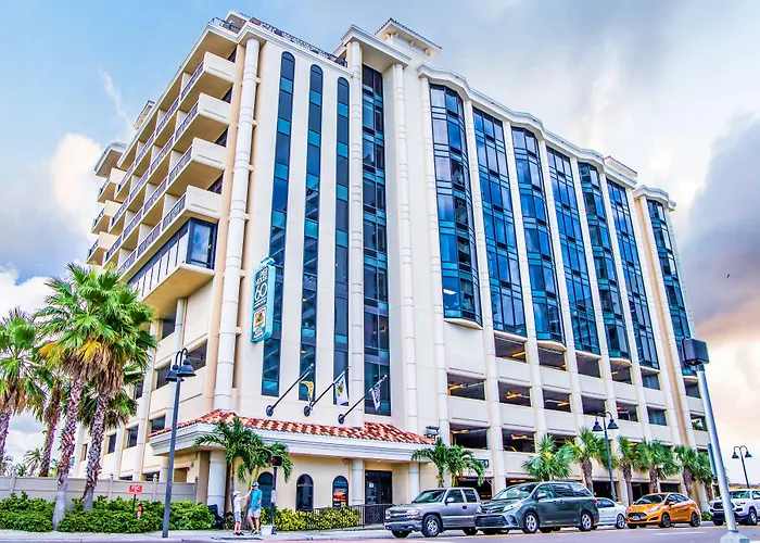 Pier House 60 Clearwater Beach Marina Hotel