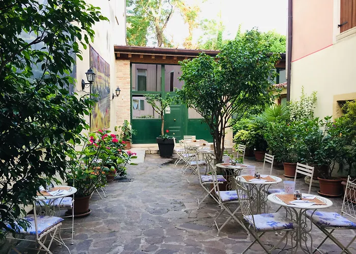 Boutique Scalzi - Adults Only