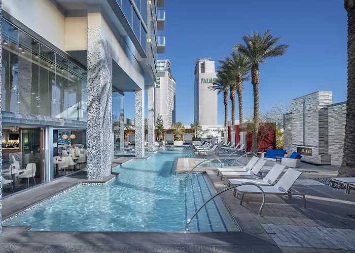 Palms Place And Spa