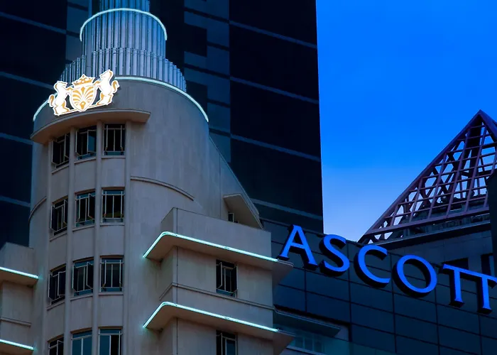 Self Catering: Ascott Raffles Place Singapore