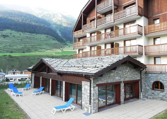 Hôtel 3 étoiles: Lagrange Vacances Les Valmonts de Val Cenis