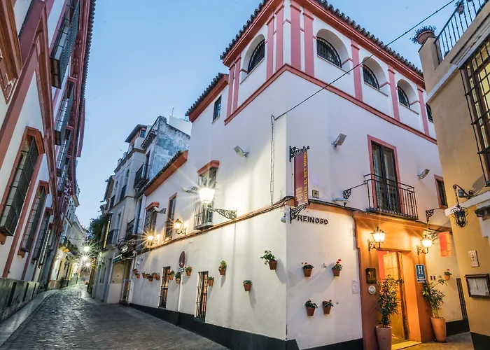 Hotel near College: El Rey Moro Hotel Boutique
