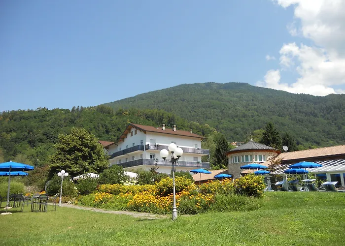 Hotel Ping Pong: Hotel Al Sorriso Greenpark & Wellness