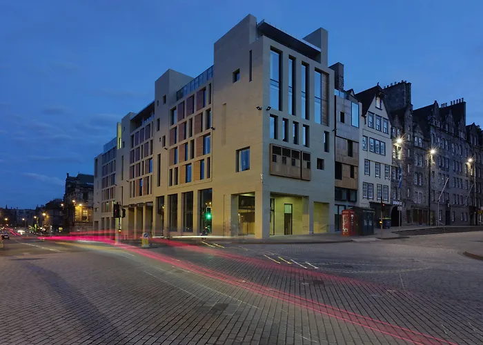 Spa Hotel: Radisson Collection Hotel, Royal Mile Edinburgh