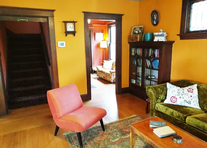 Bluebird Guesthouse