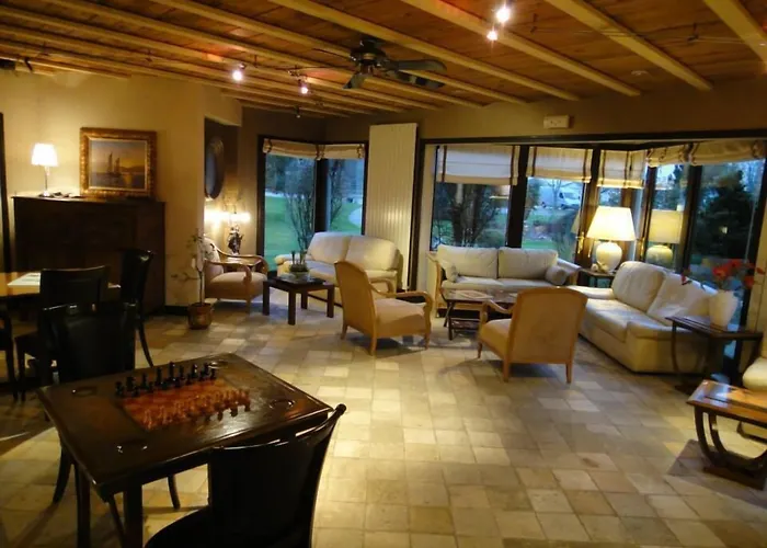 Domaine De L'Arbrelle