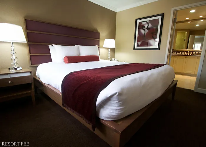 3 star hotel: Best Western Plus Casino Royale - Center Strip