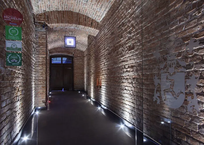 Jacuzzi hotel: Komorowski Luxury Guest Rooms