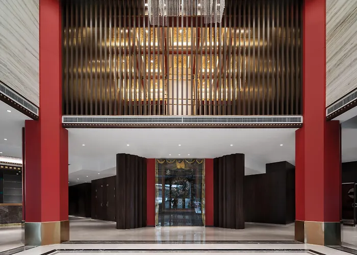 Minshan Lhasa Grand Hotel