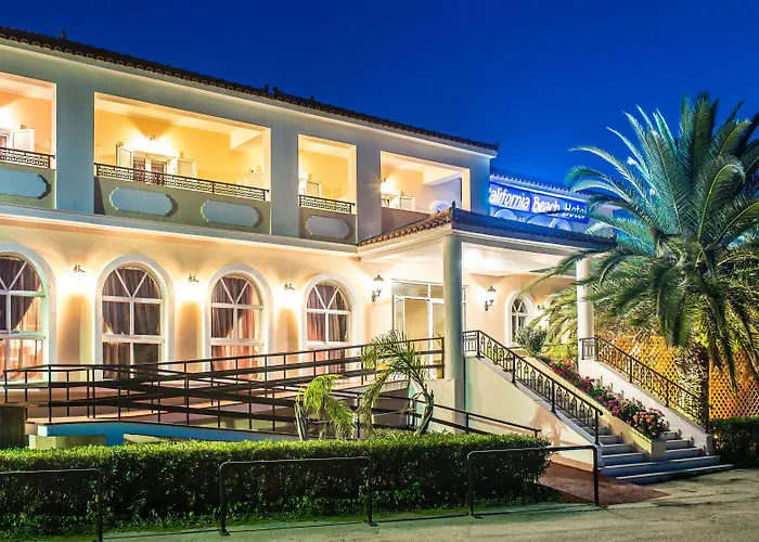 Resort: California Beach Hotel - Adults Only