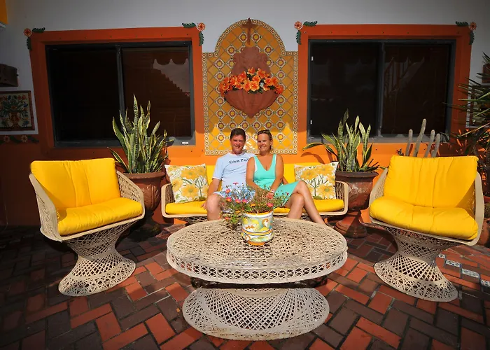 B&B only: Blue Seas Courtyard