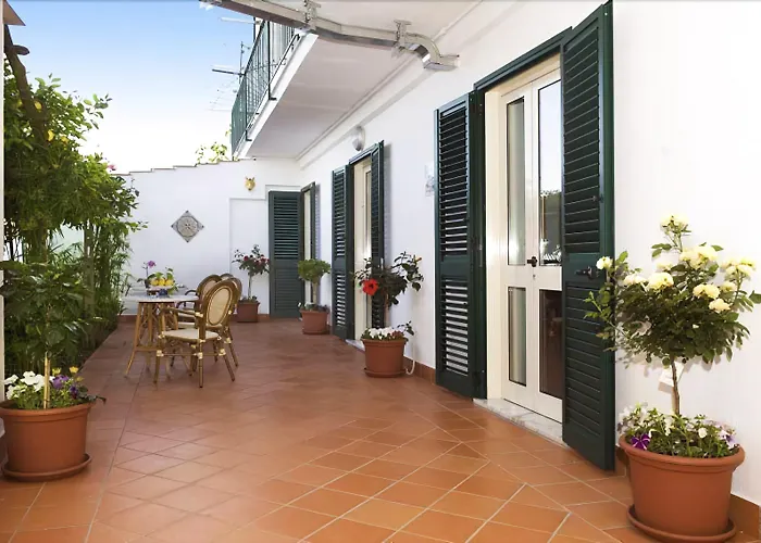 Hotel 3 stelle: B&B Ravello Rooms