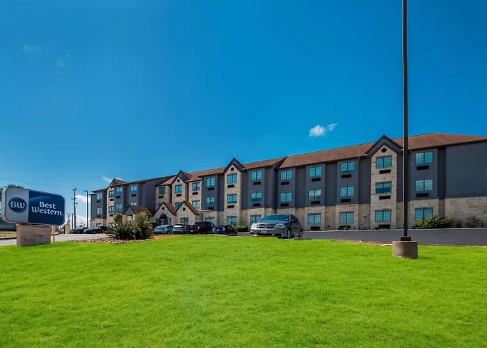 Cheap hotel: Best Western Seaworld San Antonio