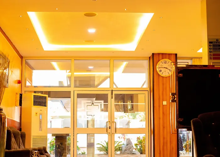 Airport West Hotel