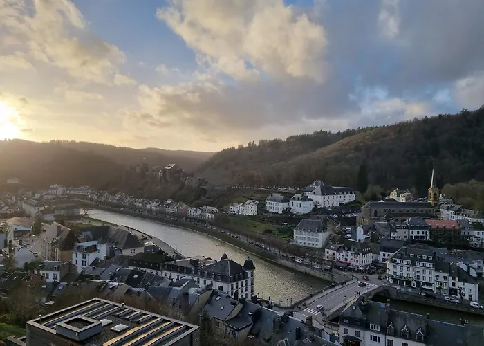 4 sterren hotel: Hotel Panorama - Vue Exceptionnelle Sur La Semois