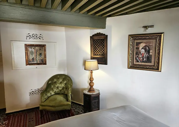 Hotels With Four Stars Le Calife
