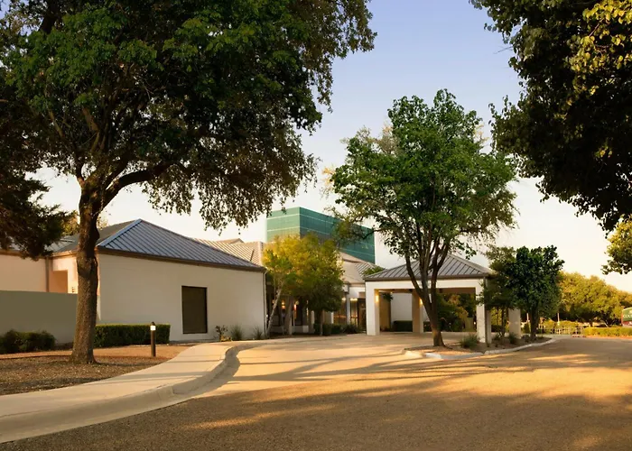 3 star hotel: Courtyard Dallas Las Colinas