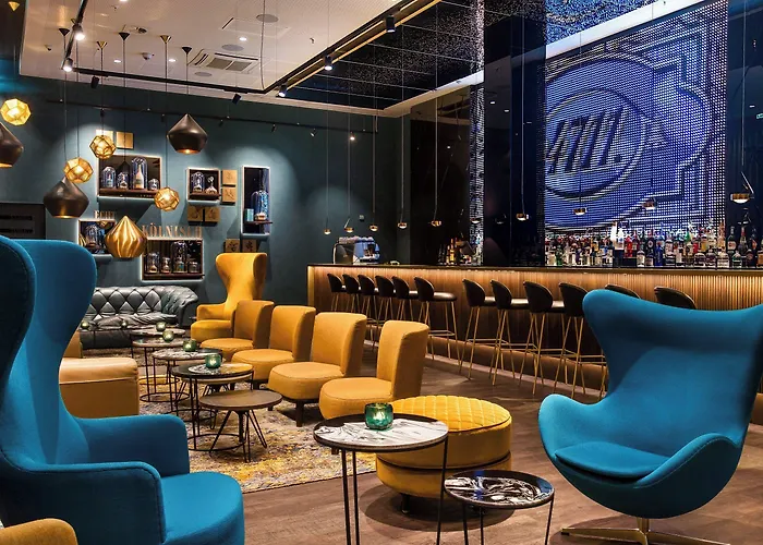  Motel One Koeln-Altstadt