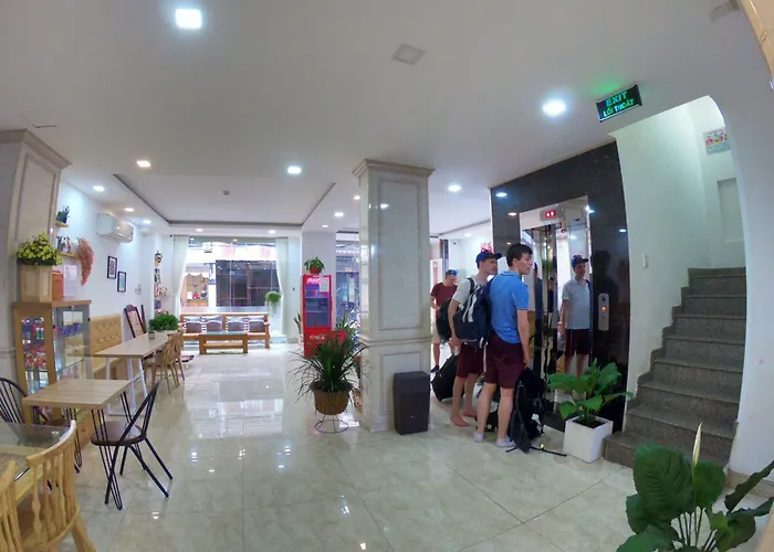 Phan Anh Hotel - Bui Vien Walking Street