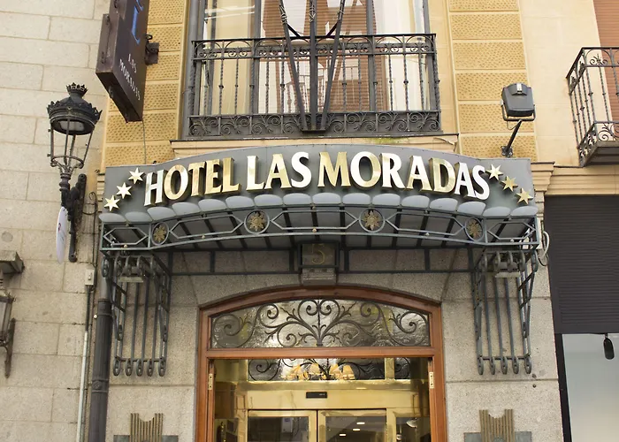  Las Moradas