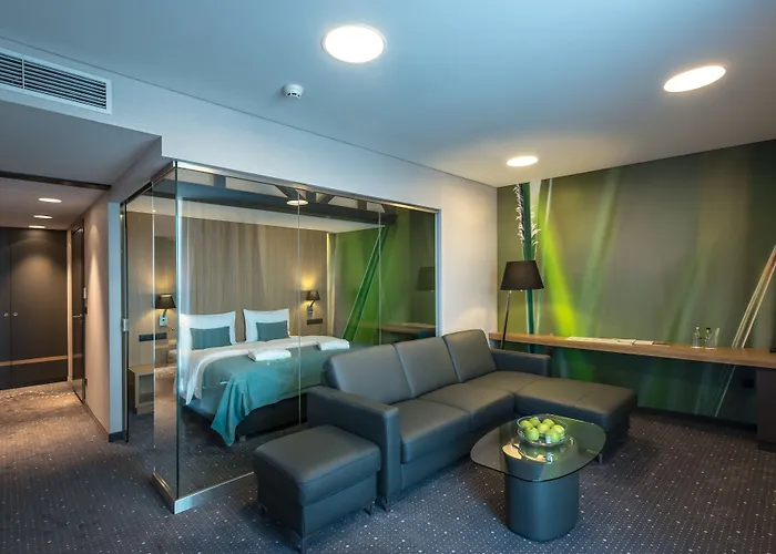 Jacuzzi hotel: Regatta Hotel Restauracja Spa