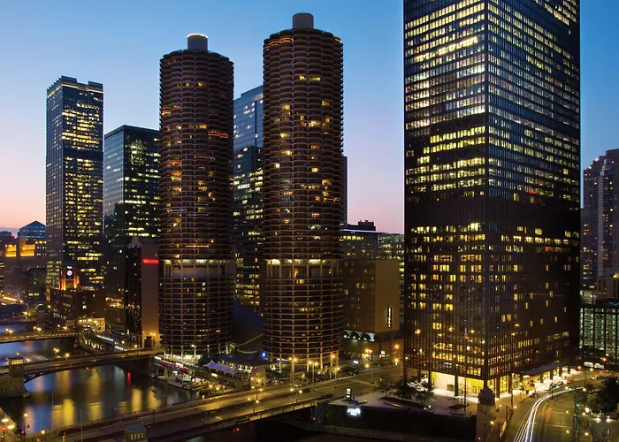Pet Friendly hotel: The Langham Chicago
