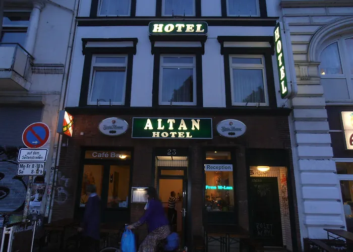 Altan Hotel