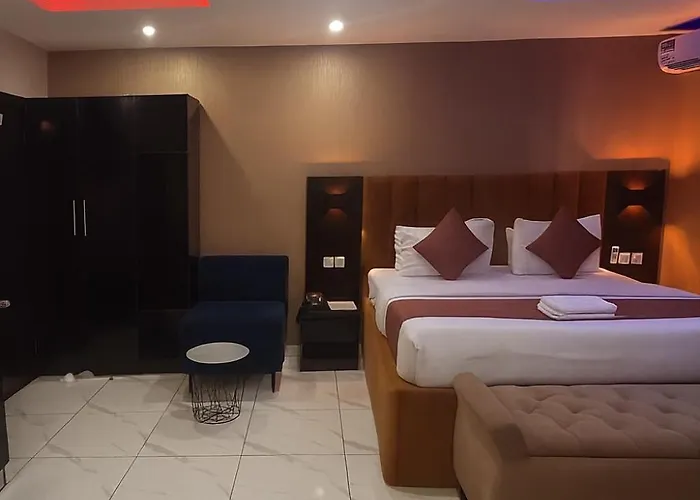 Dog friendly hotels No 95 Suites VI
