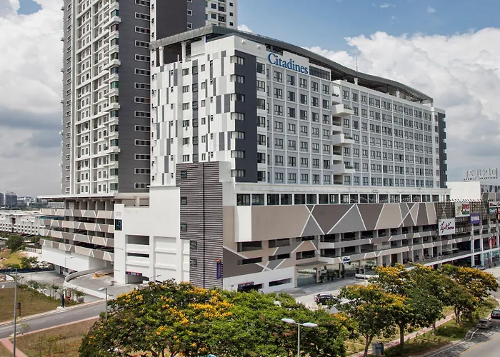 Central hotel: Citadines Dpulze Cyberjaya