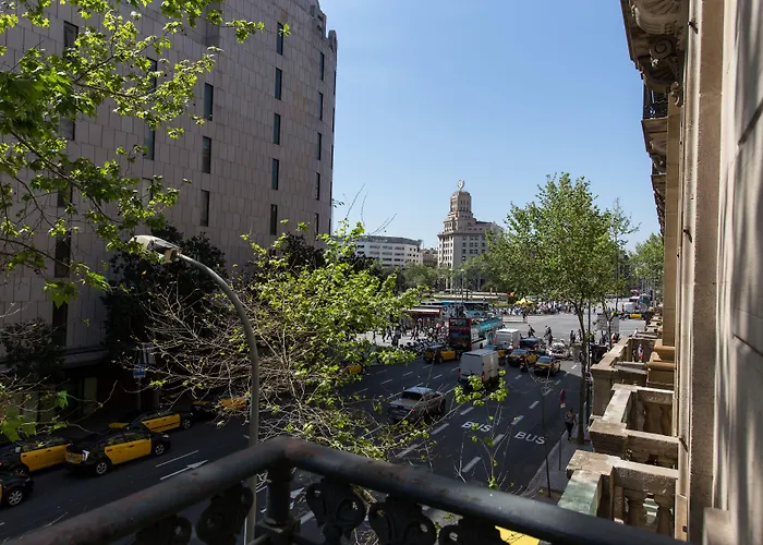 B&B only: Izaila Plaza Catalunya