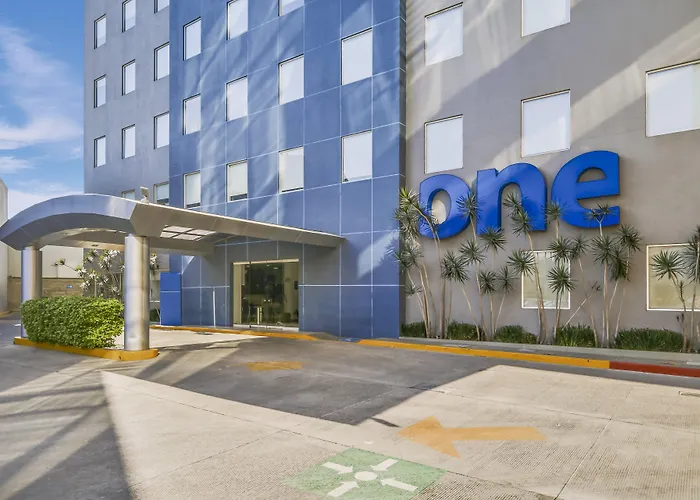 Resort: One Leon Poliforum