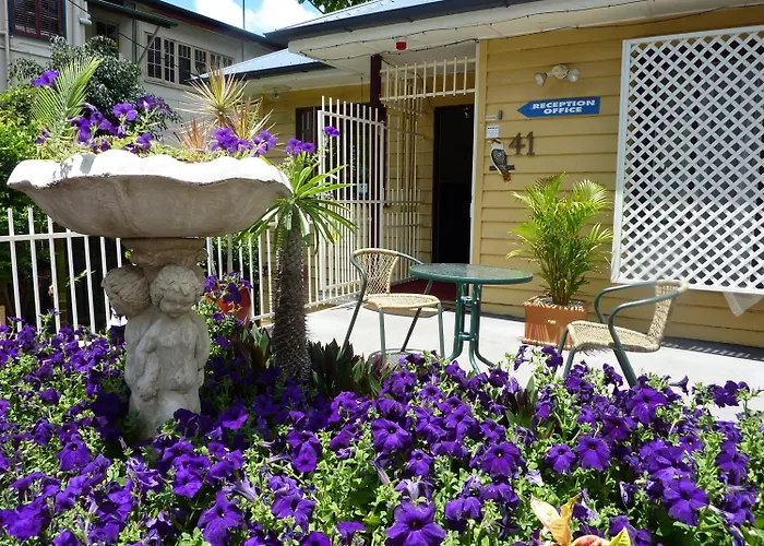Guest house: Kookaburra Inn