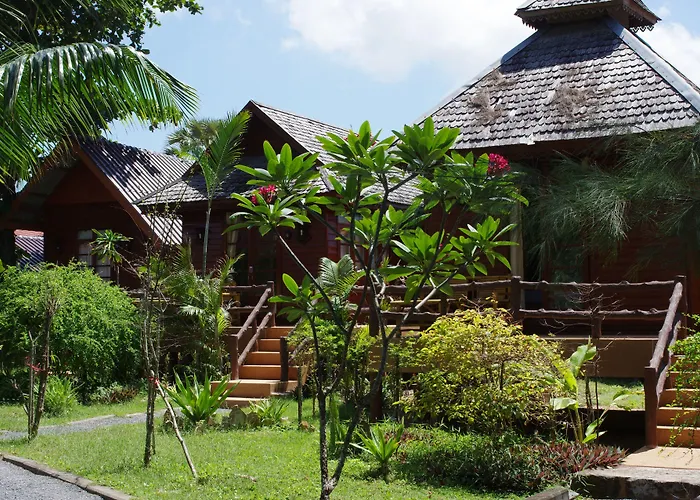 Resort: Thai House Beach Resort