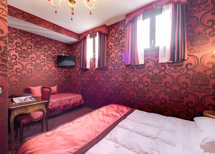 Resort: Domus Cavanis