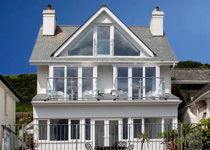 Cheap hotel: Seaview