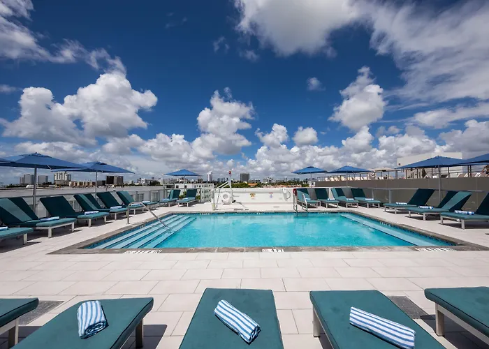 Resort: President Hotel Villa