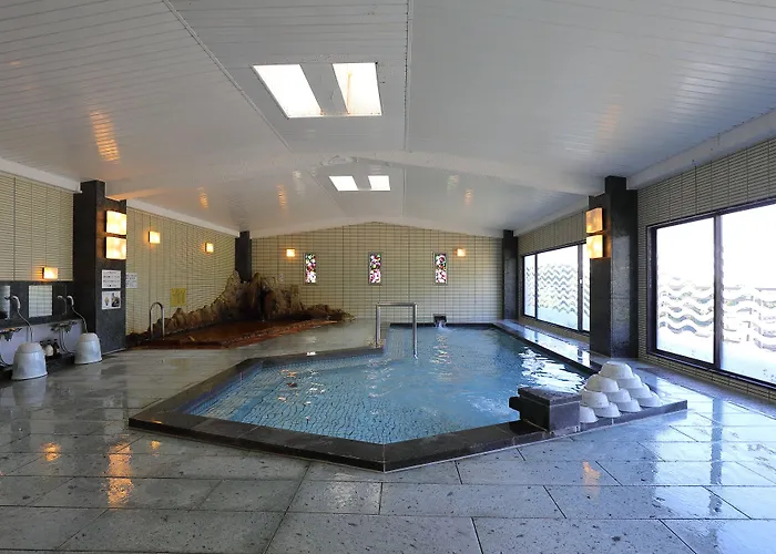 Luxury hotel only: Arima Gyoen