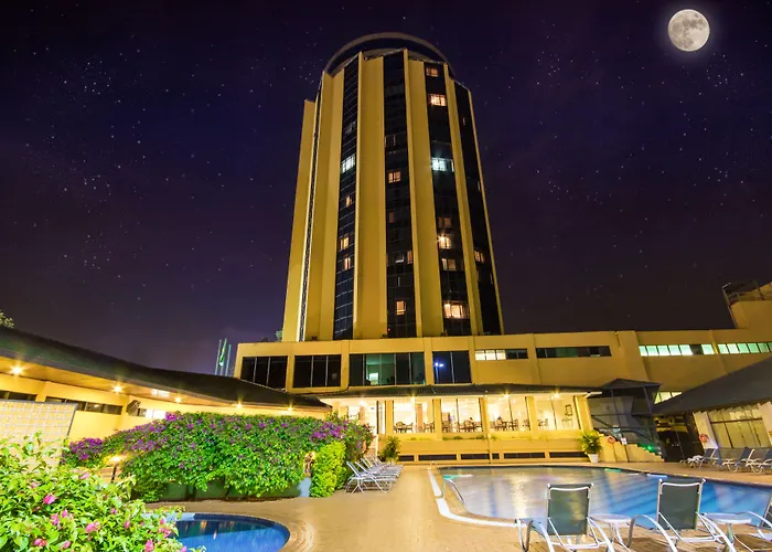 Golden Park Internacional Foz&Convenções By Nacional Inn