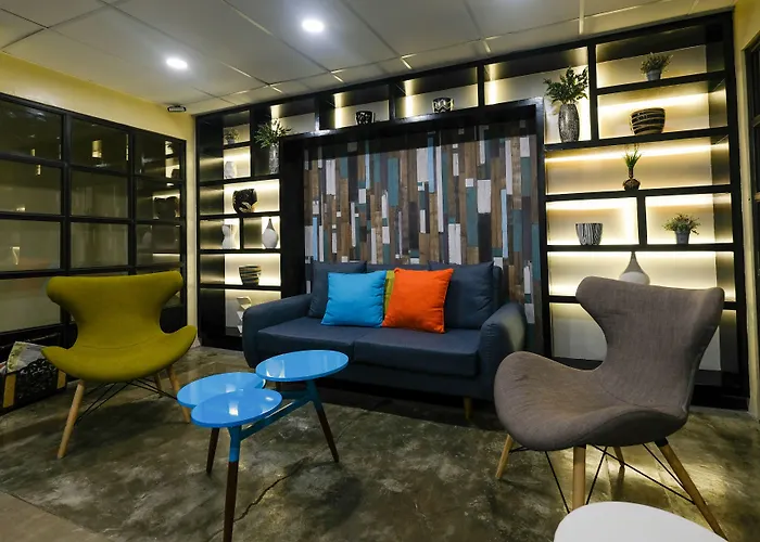 Cheap hotel: Value Star Inn