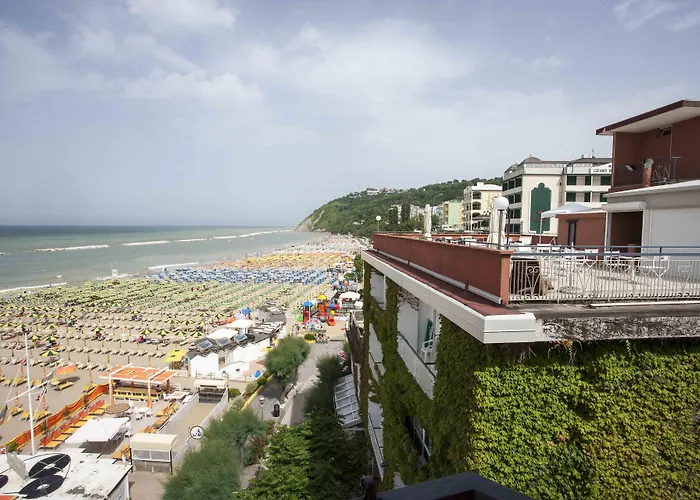 Giovanna Regina Hotel