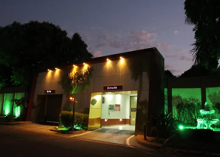  Diplomata Motel