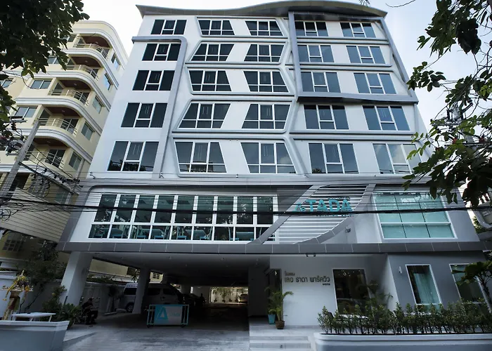 4 sterren hotel: Le Tada Parkview Hotel