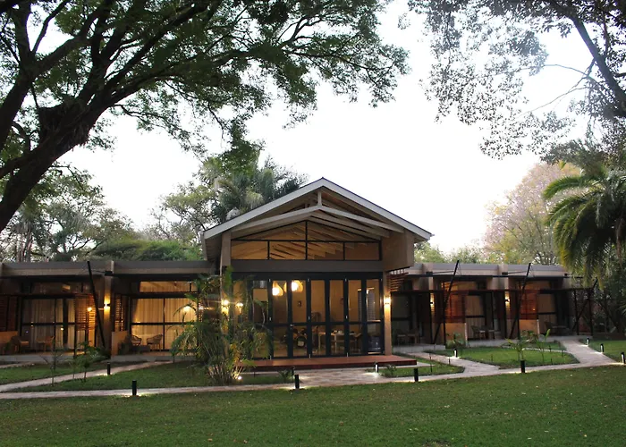 Guest house: Sandalwood Lodge