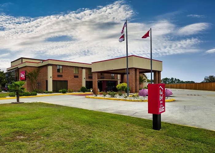 Motel: Red Roof Inn & Suites Jacksonville, Nc