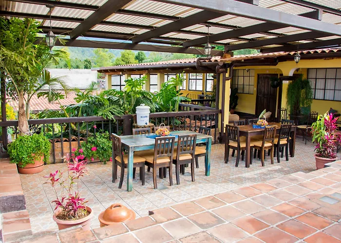 Las Camelias Inn By AHS