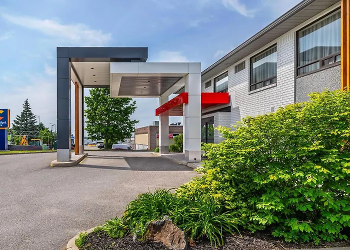 Comfort Inn East