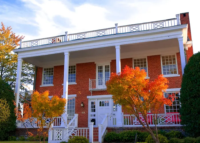 Bluff View Inn