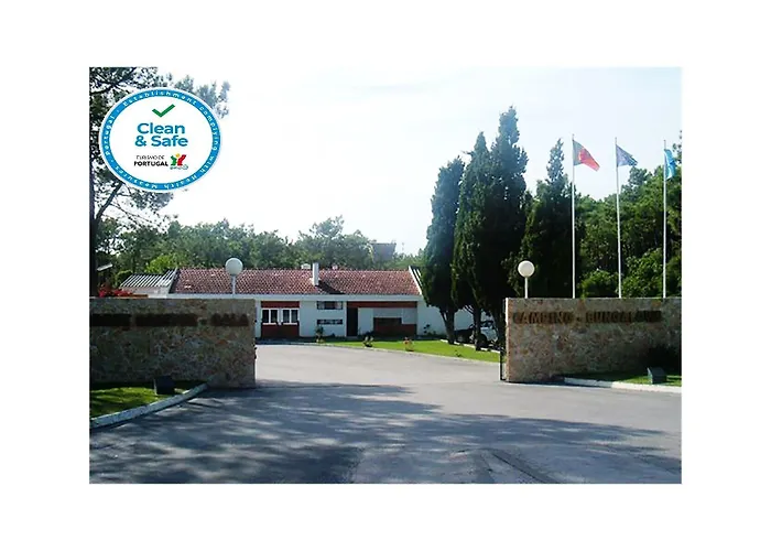 Hotel cerca del colegio: Parque De Campismo Orbitur Gala