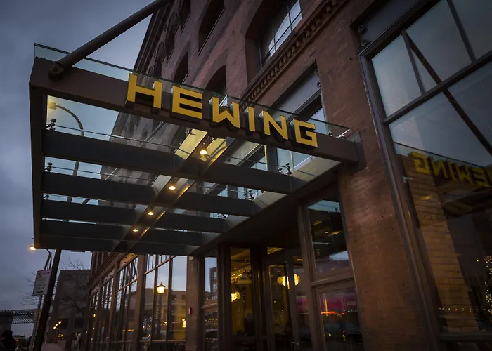Pet Friendly hotel: Hewing Hotel