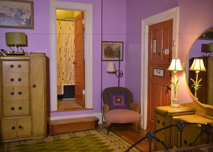 Airport Hotel: Hotel Tabard Inn